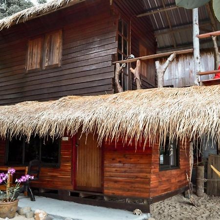 Sea Paradise Hotel Ban Khlong Kloi Exterior foto